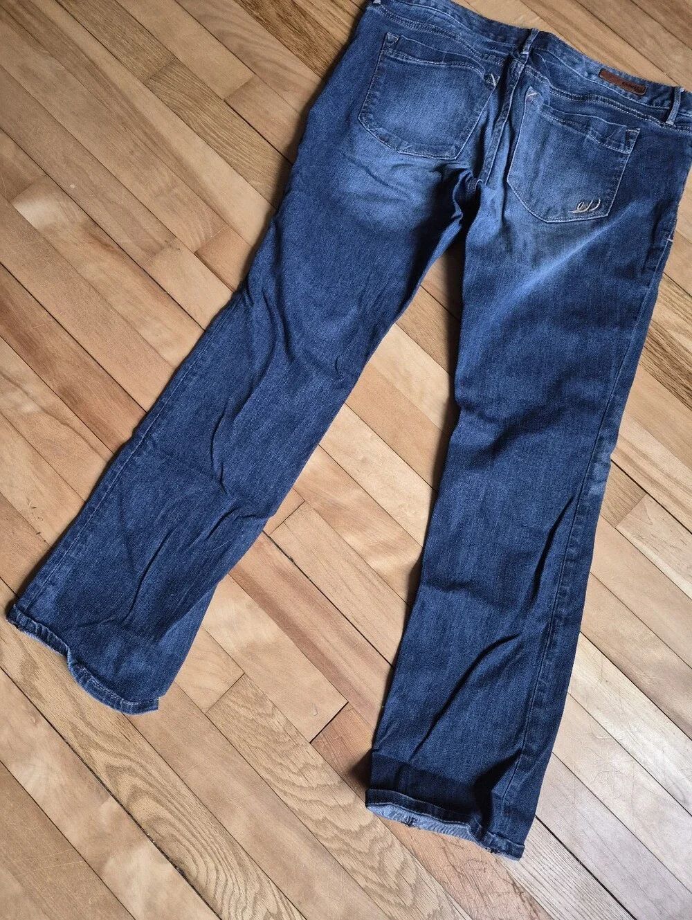 Express Low Rise Straight Leg Jeans - Picture 13 of 14